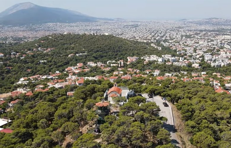 Το εκκλησάκι στη Νέα Πεντέλη με την μοναδική θέα – News.gr