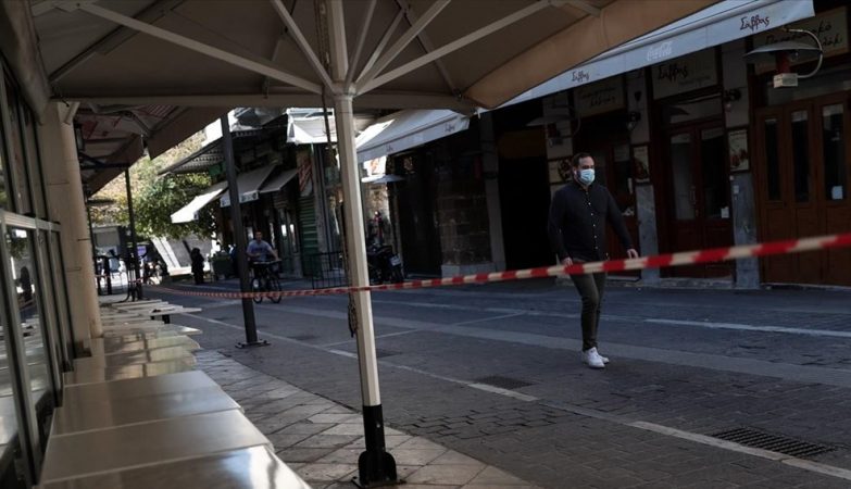 Γιαννιτσά: Συνελήφθη υπεύθυνος καφετέριας - Πρόστιμα και σε ιδιοκτήτη και πελάτες 17