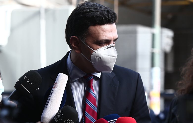 Ένα θερμό ευχαριστώ στους υγειονομικούς – News.gr