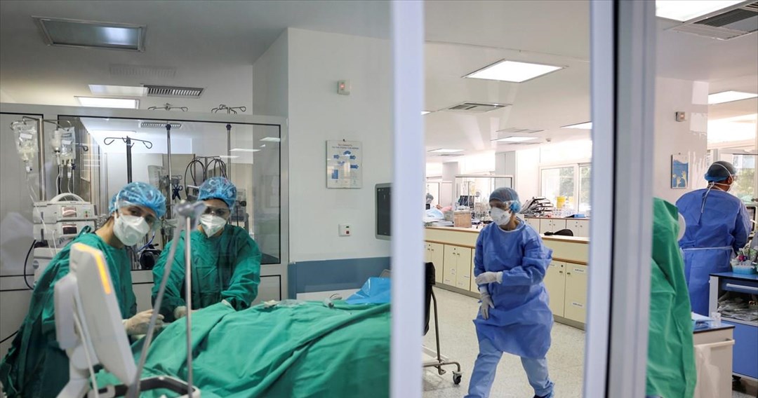 Κορωνοϊός: 481 διασωληνωμένοι – 41 θάνατοι