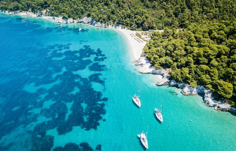 Το νησί του δάσους με τα καταγάλανα νερά – News.gr 1