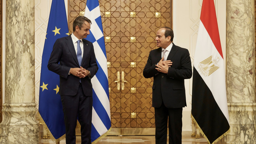 Μητσοτάκης-Κάιρο: Αίγυπτος και Ελλάδα υπηρετούν αταλάντευτα κοινές αρχές