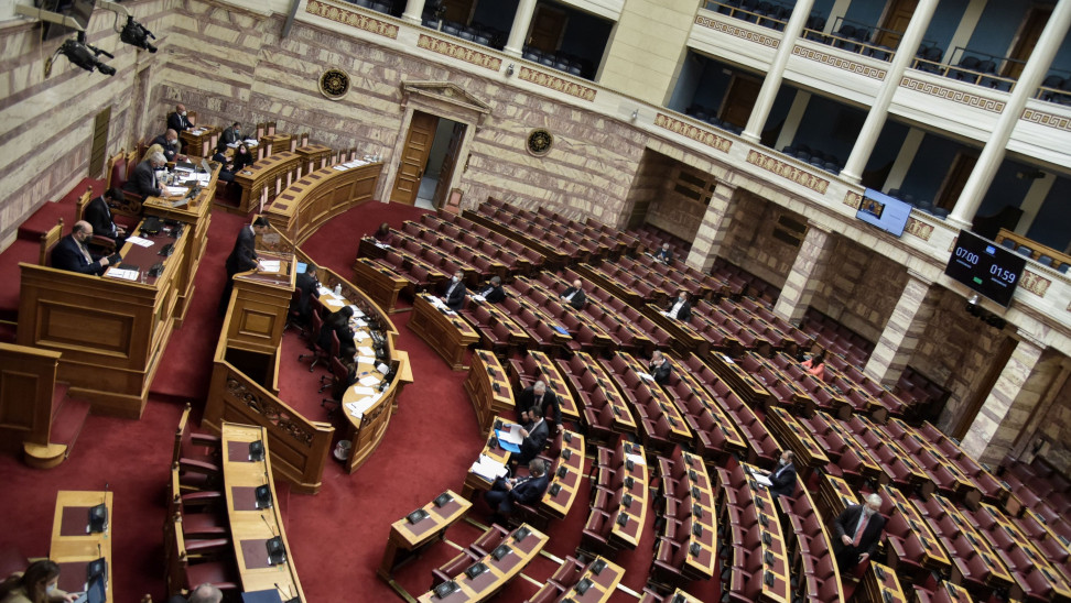 Ψηφίστηκε επί της αρχής το εργασιακό νομοσχέδιο