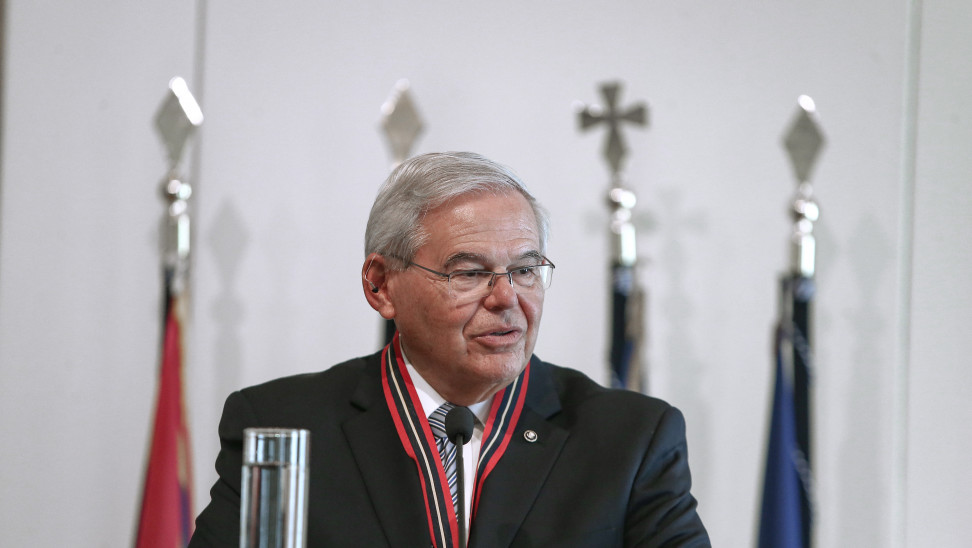 Μενέντεζ: Φάρος ελπίδας για τη δημοκρατία και την ελευθερία η Ελλάδα