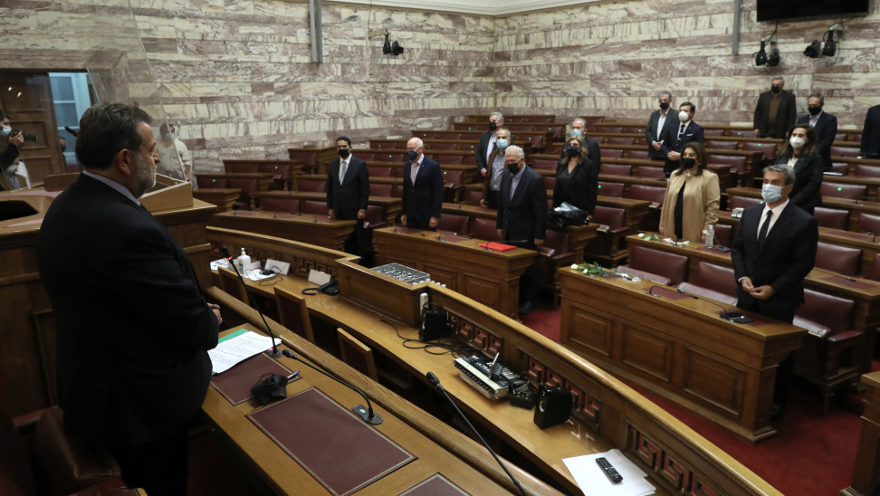 ΚΙΝΑΛ – ΚΟ: Ο Κεγκέρογλου παραμένει γραμματέας – Σκανδαλίδης – Κατρίνης, κοινοβουλευτικοί εκπρόσωποι