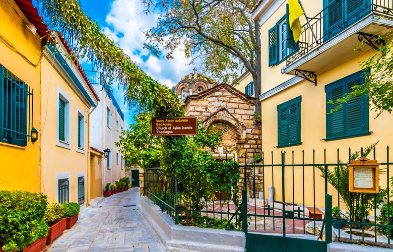 Ποια διάσημη γειτονιά της Αθήνας την έλεγαν «Μαύρες Πέτρες» – News.gr