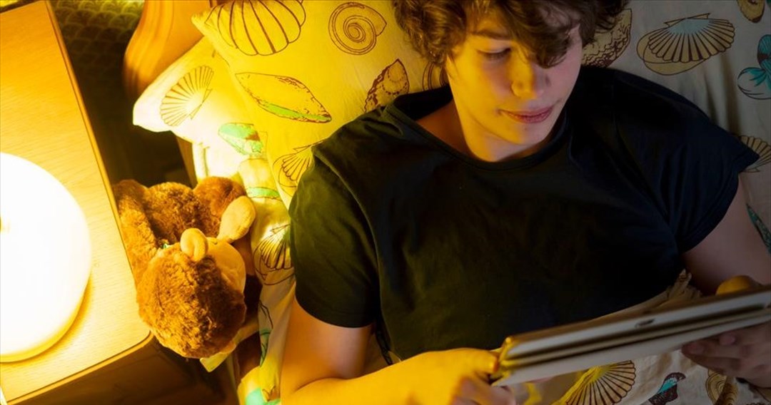 Αυξημένη η χρήση των οθονών σε εφήβους στις ΗΠΑ κατά την πανδημία