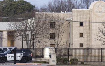 Ομηρία σε συναγωγή στο Τέξας: Tαυτοποιήθηκαν τα στοιχεία του δράστη