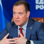Να αυστηροποιηθεί ο νόμος περί ξένων πρακτόρων στη Ρωσία, ζητεί ο Μεντβέντεφ