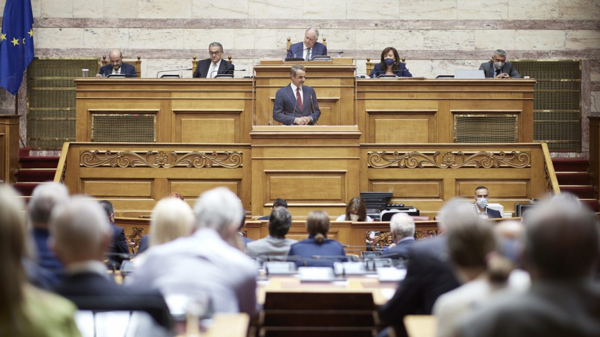 Βουλή: Οι ατέλειωτες ομιλίες των πολιτικών αρχηγών- Τι προβλέπει ο Κανονισμός