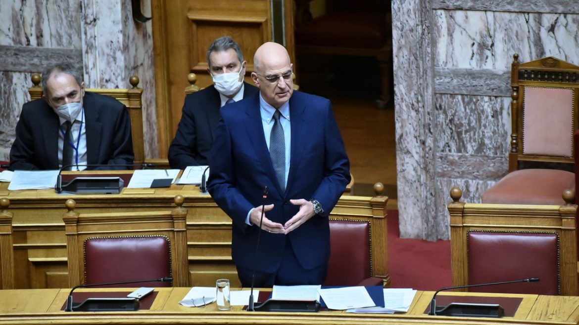 Δένδιας: Νέες διαστάσεις στην τουρκική προκλητικότητα