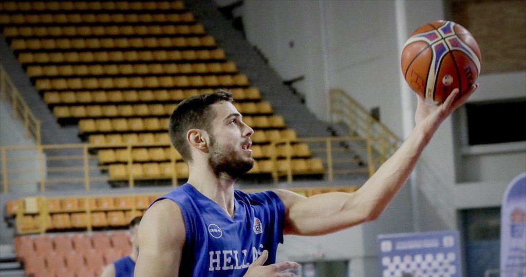 Θλάση ο Παπαπέτρου, εκτός προετοιμασίας ο Γόντικας