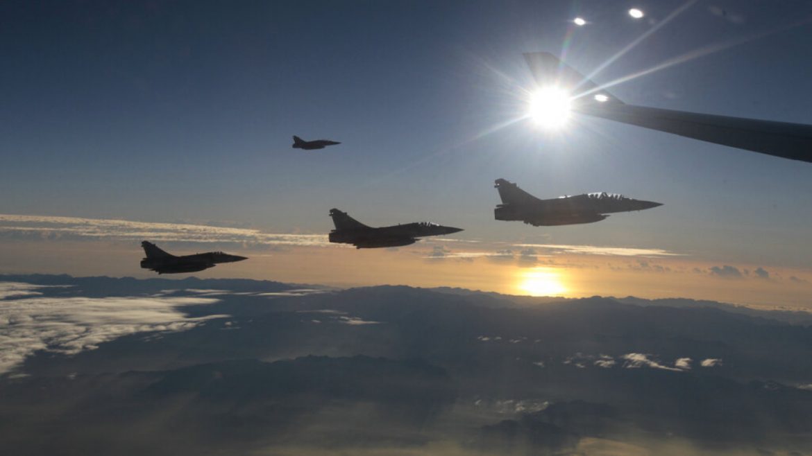 Η Ταϊβάν καταδικάζει την παραβίαση των υδάτων και του εναέριου χώρου της από την Κίνα