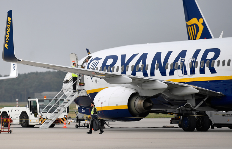 Τέλος τα φθηνά αεροπορικά εισιτήρια της Ryanair – Τι αλλάζει – News.gr