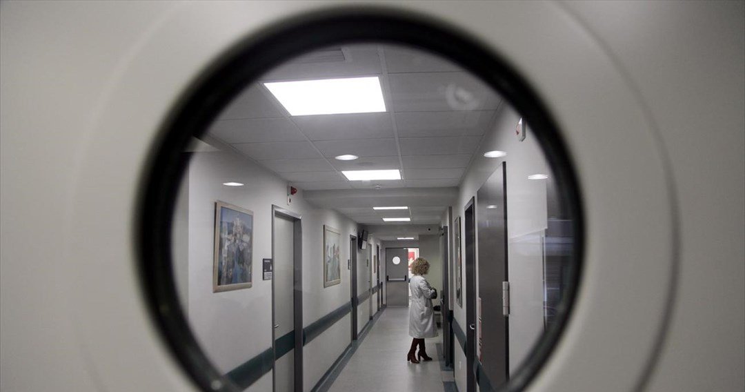 Στο Νοσοκομείο από επίθεση σκύλων 85χρονη