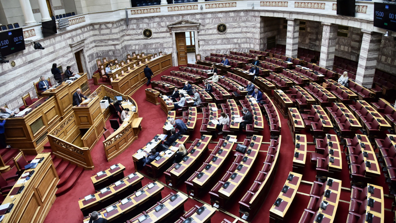 Βουλή: H αντιπολίτευση για τα πρώτα μέτρα της Θεσσαλονίκης - Απάντηση Σταϊκούρα 1
