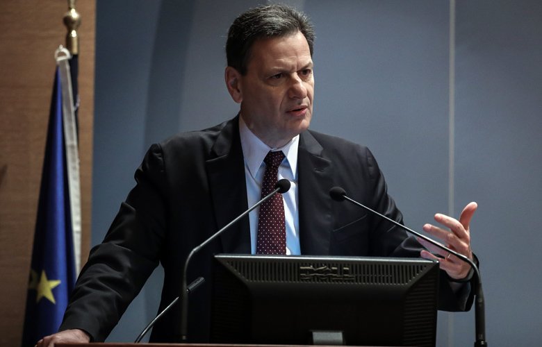 Η ελληνική οικονομία θα κρατηθεί μακριά από την ύφεση – News.gr