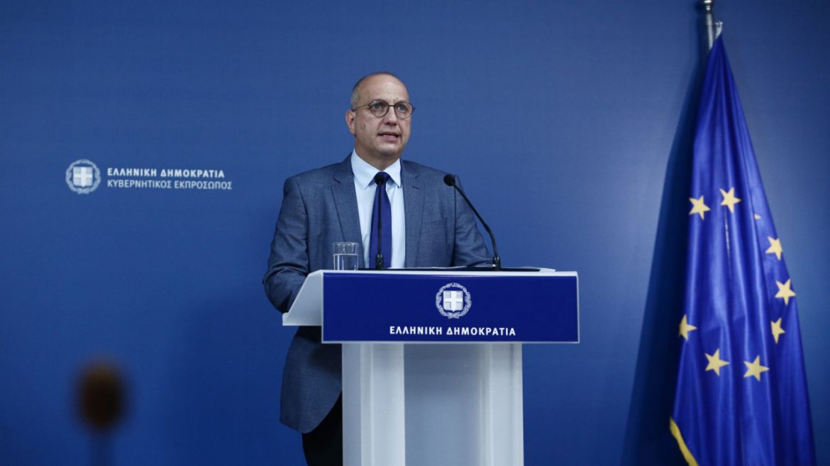 Οικονόμου για Τσαβούσογλου: Απαντάμε όπως και όπου πρέπει στον ρητορικό παροξυσμό