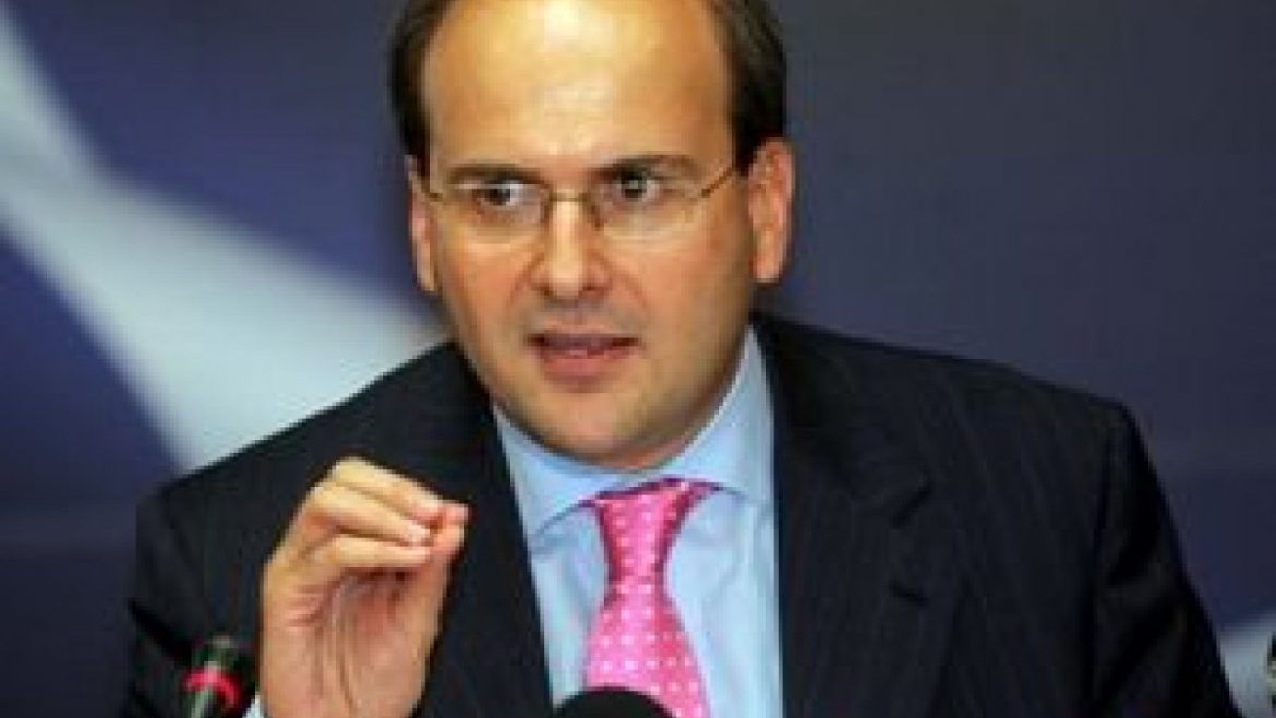 Χατζηδάκης για τοποθέτηση Τσίπρα στη Μαλαματίνα: Ψέματα και Τσίπρας είναι έννοιες ταυτόσημες