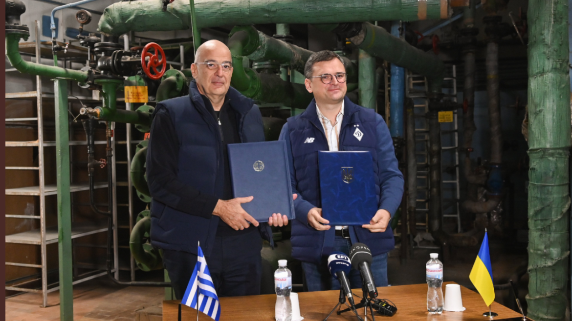 Δένδιας από Ουκρανία: Οι επιθέσεις σε αμάχους αποτελούν εγκλήματα πολέμου