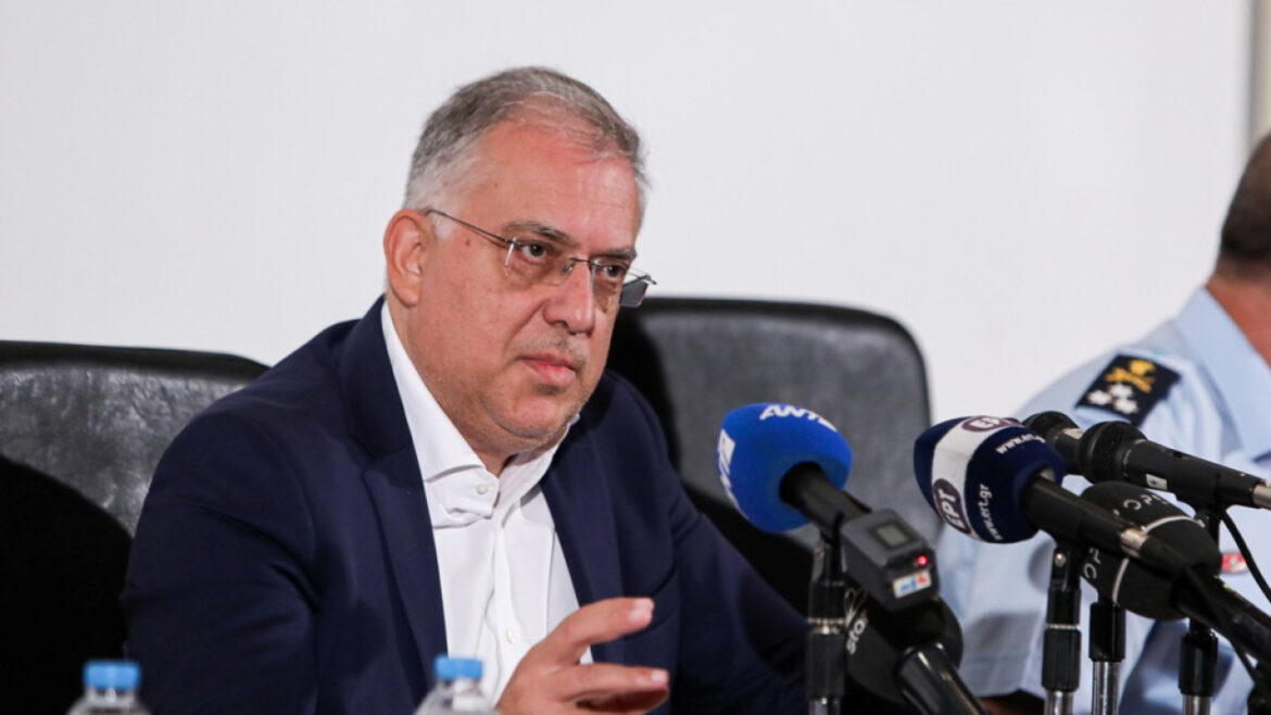Θεοδωρικάκος: Πρόκληση για όλους η εργαλειοποίηση των μεταναστών από την Τουρκία