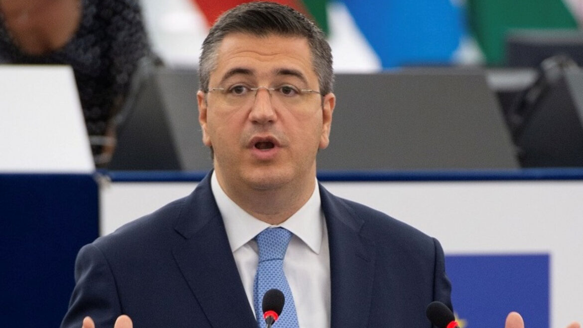 Τζιτζικώστας: Η Τουρκία του απαγόρευσε την είσοδο στη Σμύρνη