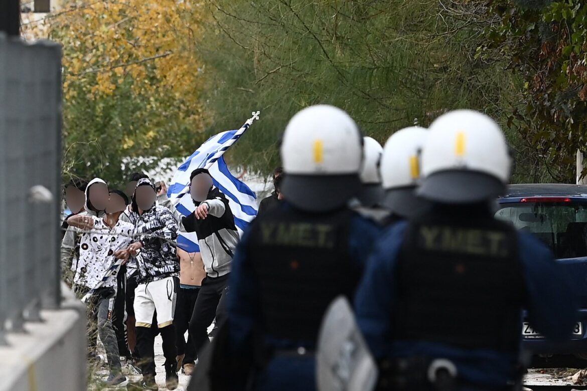 Διαμαρτυρία σε Περαία και Χαλκηδόνα για τον 16χρονο