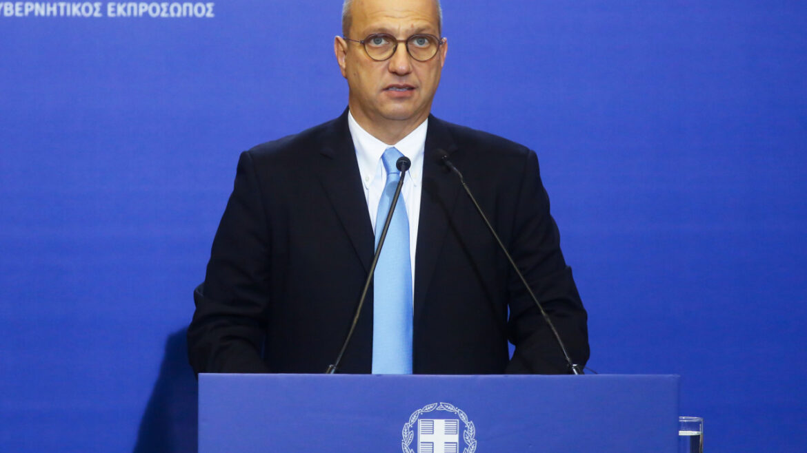 Οικονόμου για Ανδρουλάκη: Η συμπόρευσή του με τον ΣΥΡΙΖΑ κλιμακώνεται