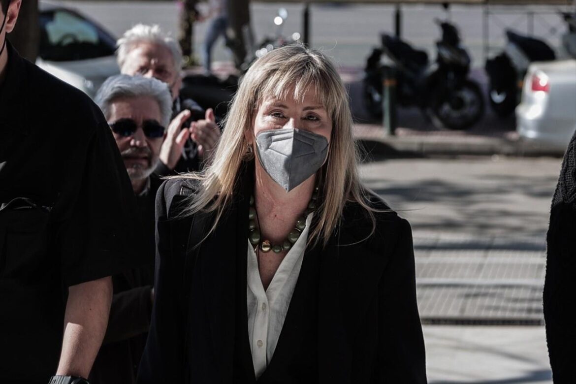 Δέχθηκα ανελέητο πόλεμο από πολιτικά πρόσωπα