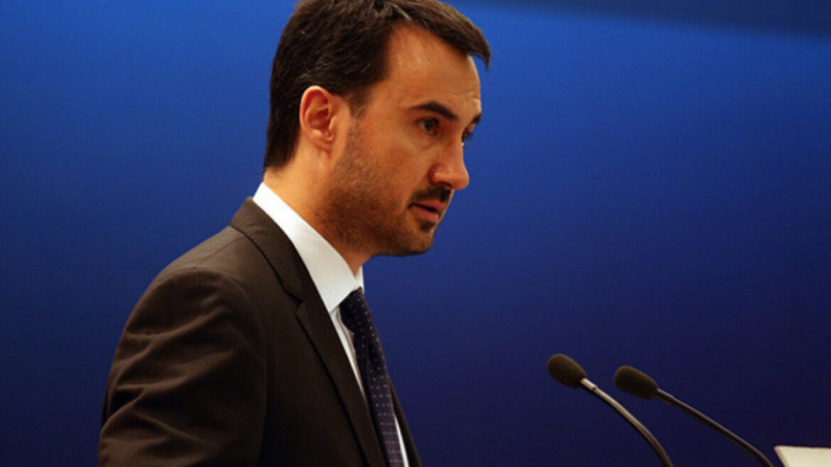 Χαρίτσης: Η κυβέρνηση Μητσοτάκη αντί να απολογηθεί κάνει αντιπολίτευση