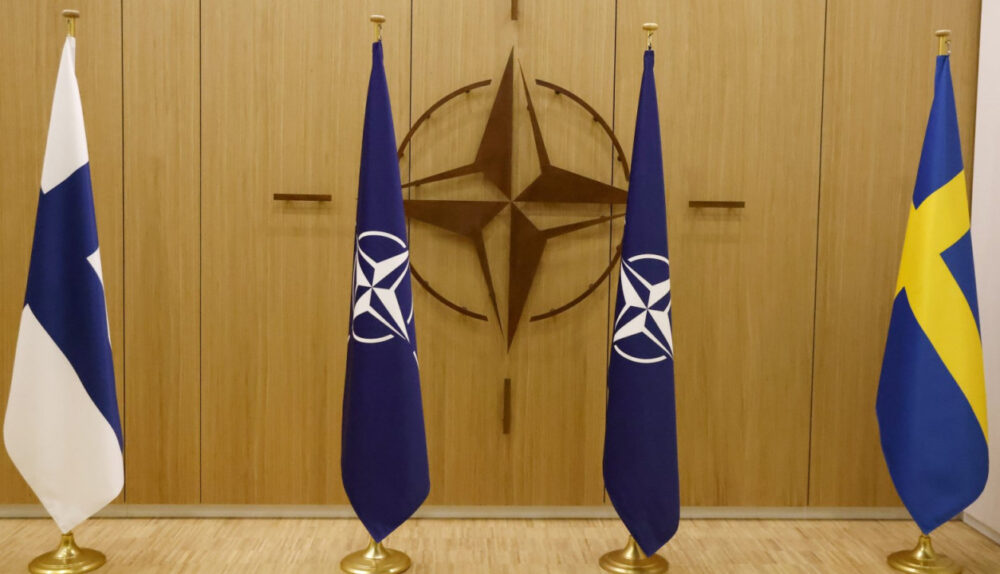 Εκπρόσωπος Ντάουνινγκ Στριτ: Η Βρετανία συνεχίζει να εργάζεται για ένταξη Σουηδίας - Φινλανδίας στο ΝΑΤΟ 5