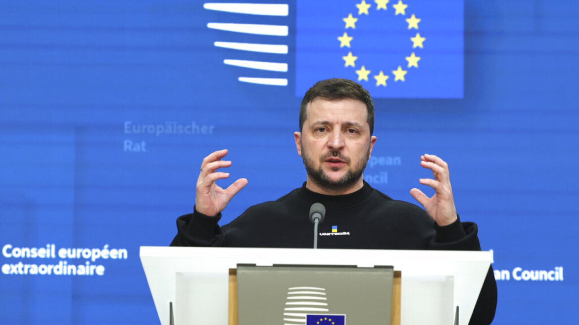Ζελένσκι: Δακρύζει στο βήμα του Ευρωπαϊκού Κοινοβουλίου – Βίντεο