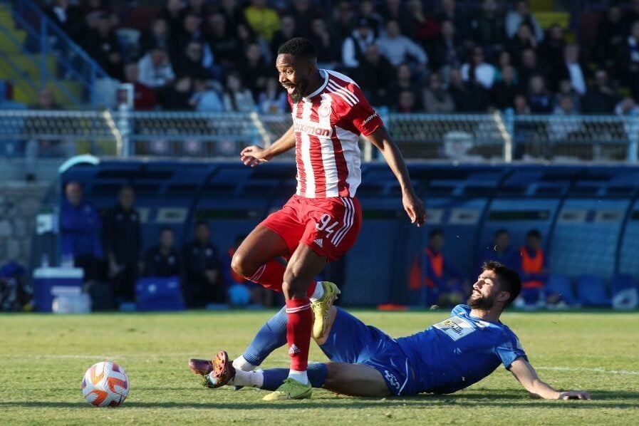 Σοβαρός ο Ολυμπιακός 3-0 στη Λαμία