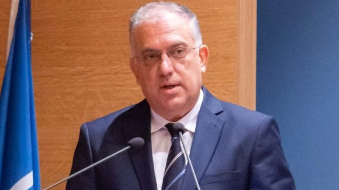 Τηλεφωνική επικοινωνία Θεοδωρικάκου με Σοϊλού
