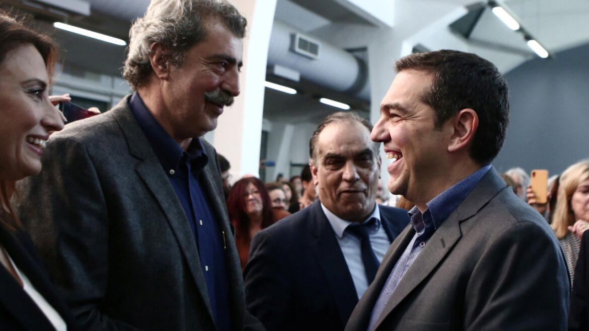 Πολάκης: Ανάρτηση στο Facebook για την επιστροφή στα ψηφοδέλτια