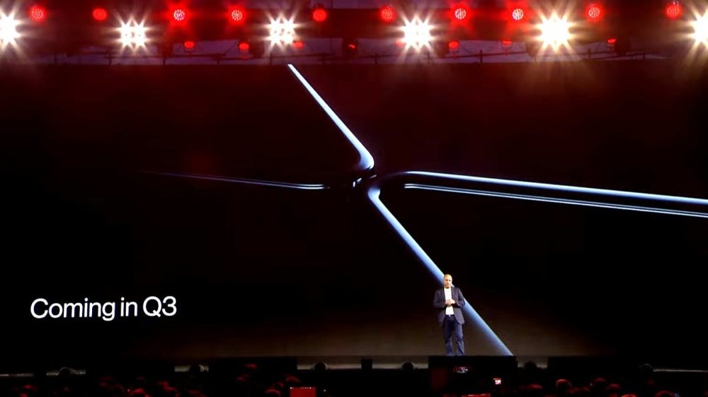 Επίσημη επιβεβαίωση για το πρώτο foldable