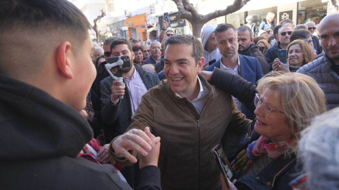 Τσίπρας:  Rύθμιση δανείων ή αναδιανομή περιουσίας από τη μεσαία τάξη στα χέρια των λίγων