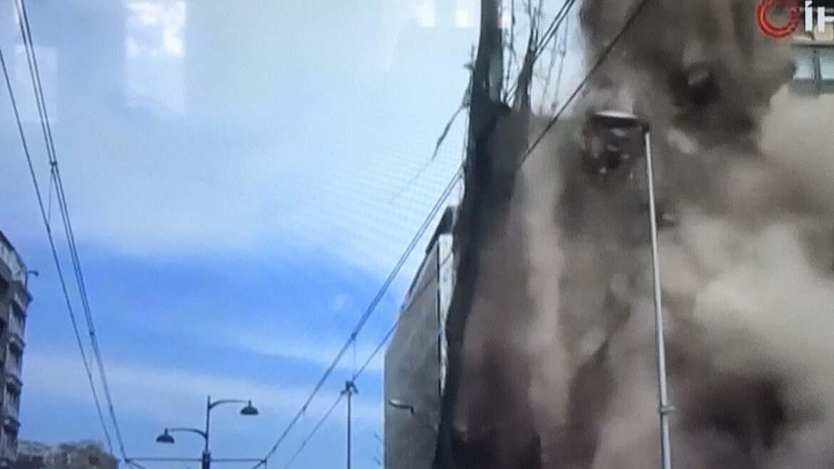 Τουρκία: Βίντεο με τη στιγμή της κατάρρευσης κτιρίου στην Κωνσταντινούπολη