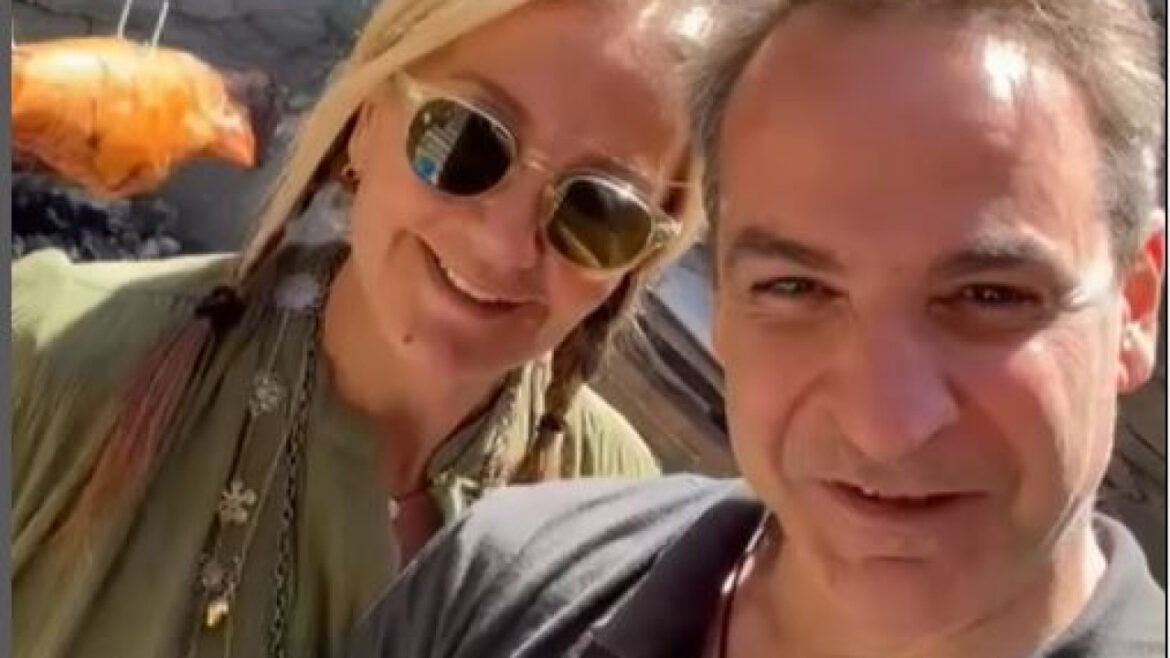 Μητσοτάκης στο Instagram: «Ηρθε η ώρα να ασχοληθούμε με το κοκορέτσι»