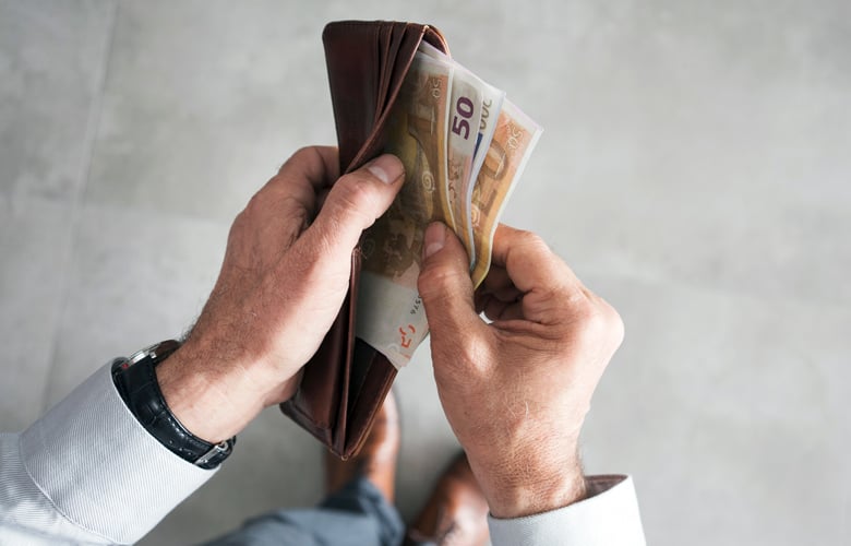 Μέχρι την Μ. Τετάρτη το Δώρο Πάσχα – Ποιοι θα δουν αύξηση – News.gr