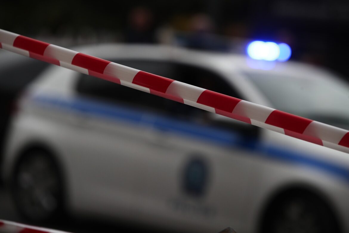 Συνελήφθη ύποπτος για τη δολοφονία σε χωράφι – Το θύμα δέχθηκε 30 μαχαιριές
