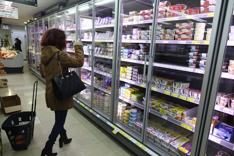Στο 95,69% των προϊόντων οι τιμές μειώνονται ή διατηρούνται σταθερές την 28η εβδομάδα – News.gr