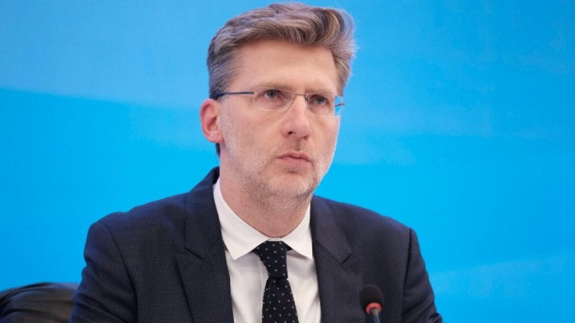 Σκέρτσος: Ο Ανδρουλάκης το μόνο που θέλει είναι να γίνει ΣΥΡΙΖΑ στη θέση του ΣΥΡΙΖΑ