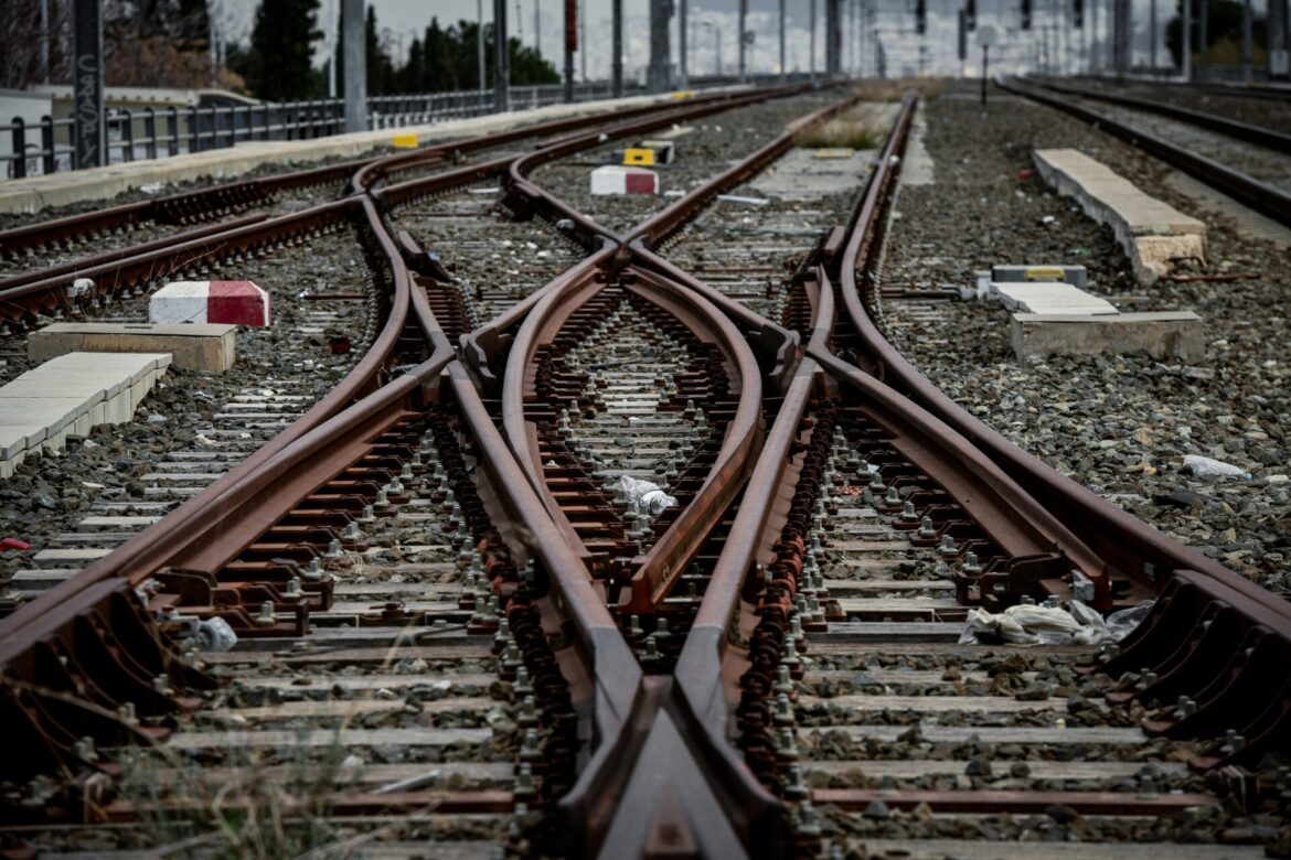 Aπεργία της Πανελλήνιας Ένωσης Προσωπικού Έλξης στις 30/5