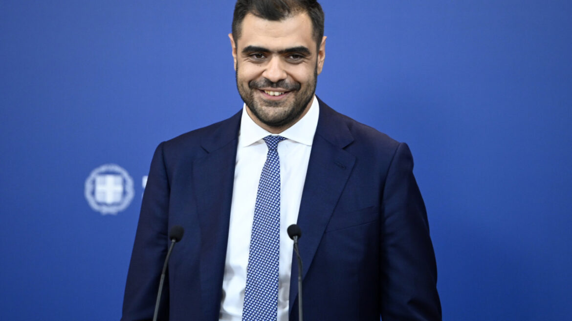 Η σύνθεση της νέας κυβέρνησης – Ποιοι αναλαμβάνουν τα υπουργεία