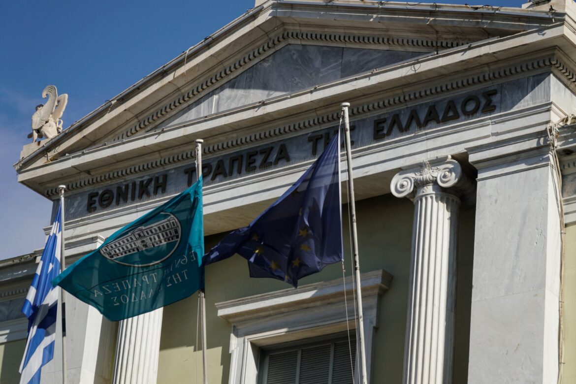 NBG sees Greek economy growing in Q2