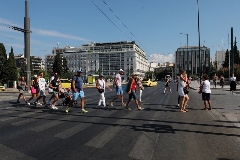 Αυξημένη κατά 52,5% η τουριστική κίνηση στο τετράμηνο Ιανουαρίου-Απριλίου – News.gr