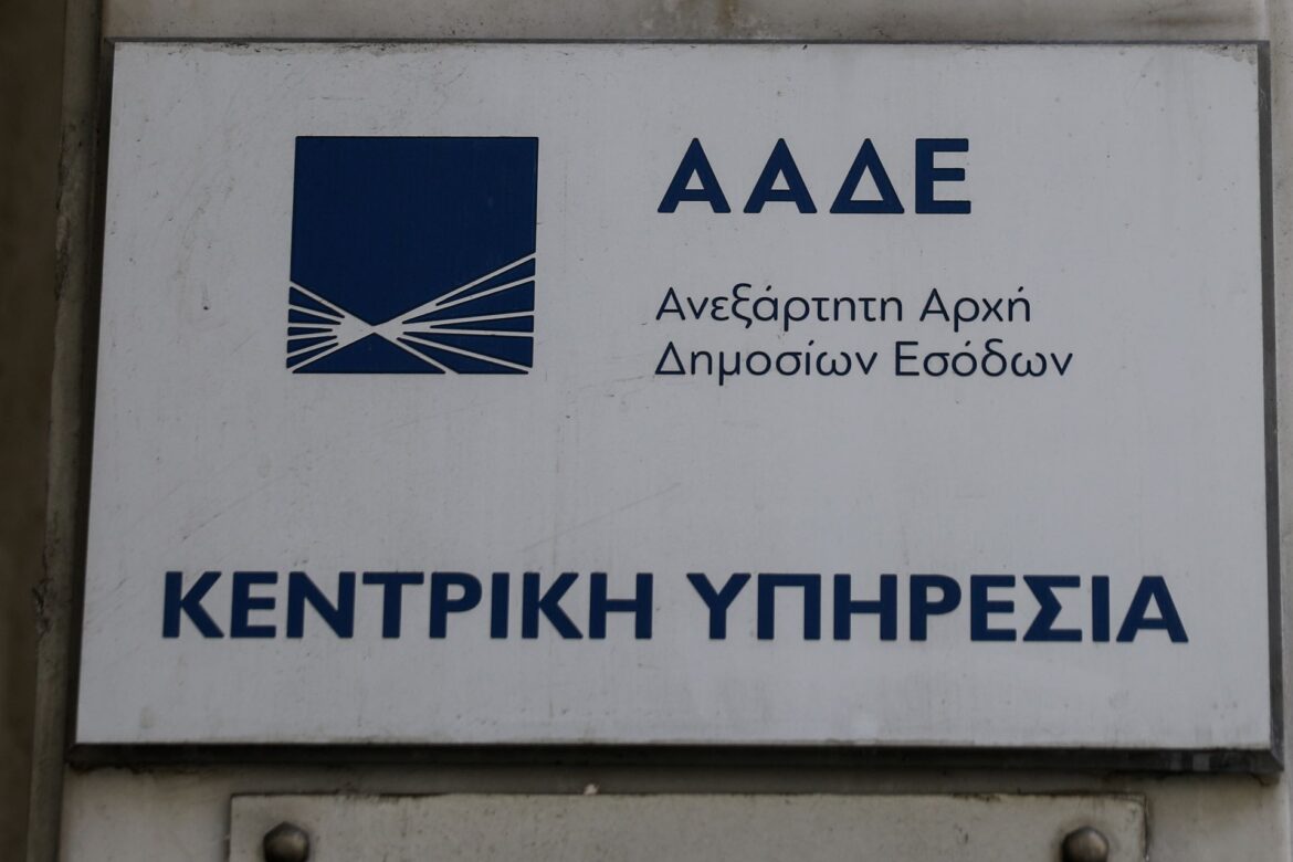 Εκτίναξη του αριθμού των «κόκκινων» φορολογούμενων τον Μάιο