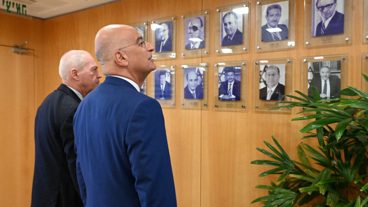 Ολοκληρώθηκε η επίσκεψη του Δένδια στο Ισραήλ