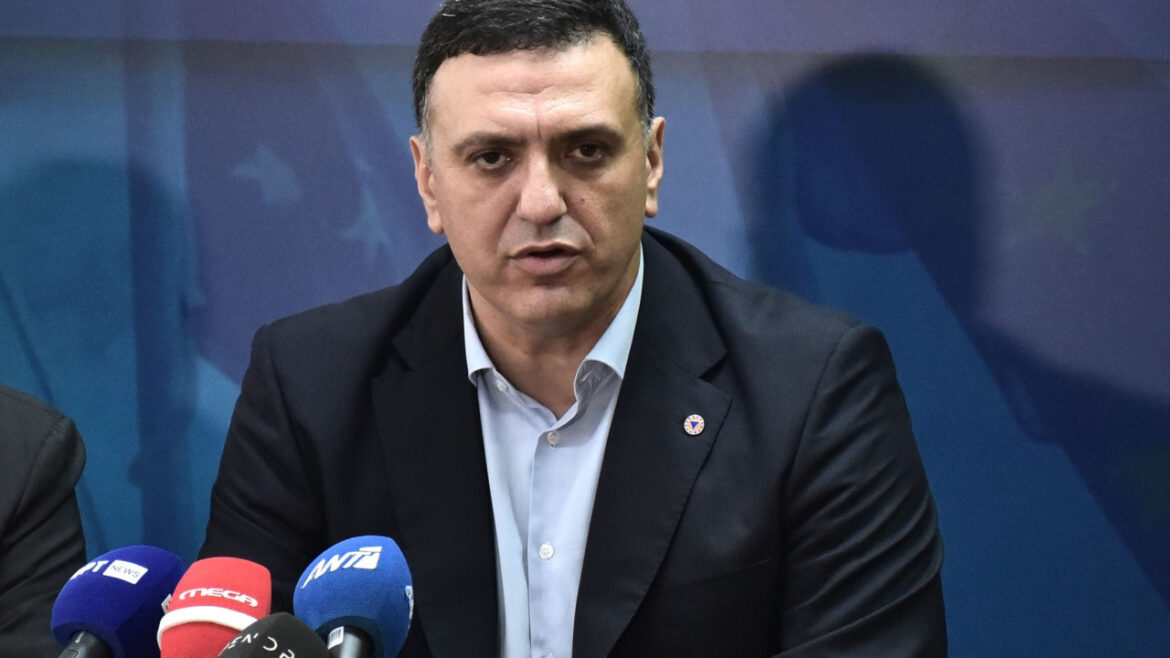 Κικίλιας: Eνισχύονται περαιτέρω τα μέσα κατάσβεσης στον Έβρο